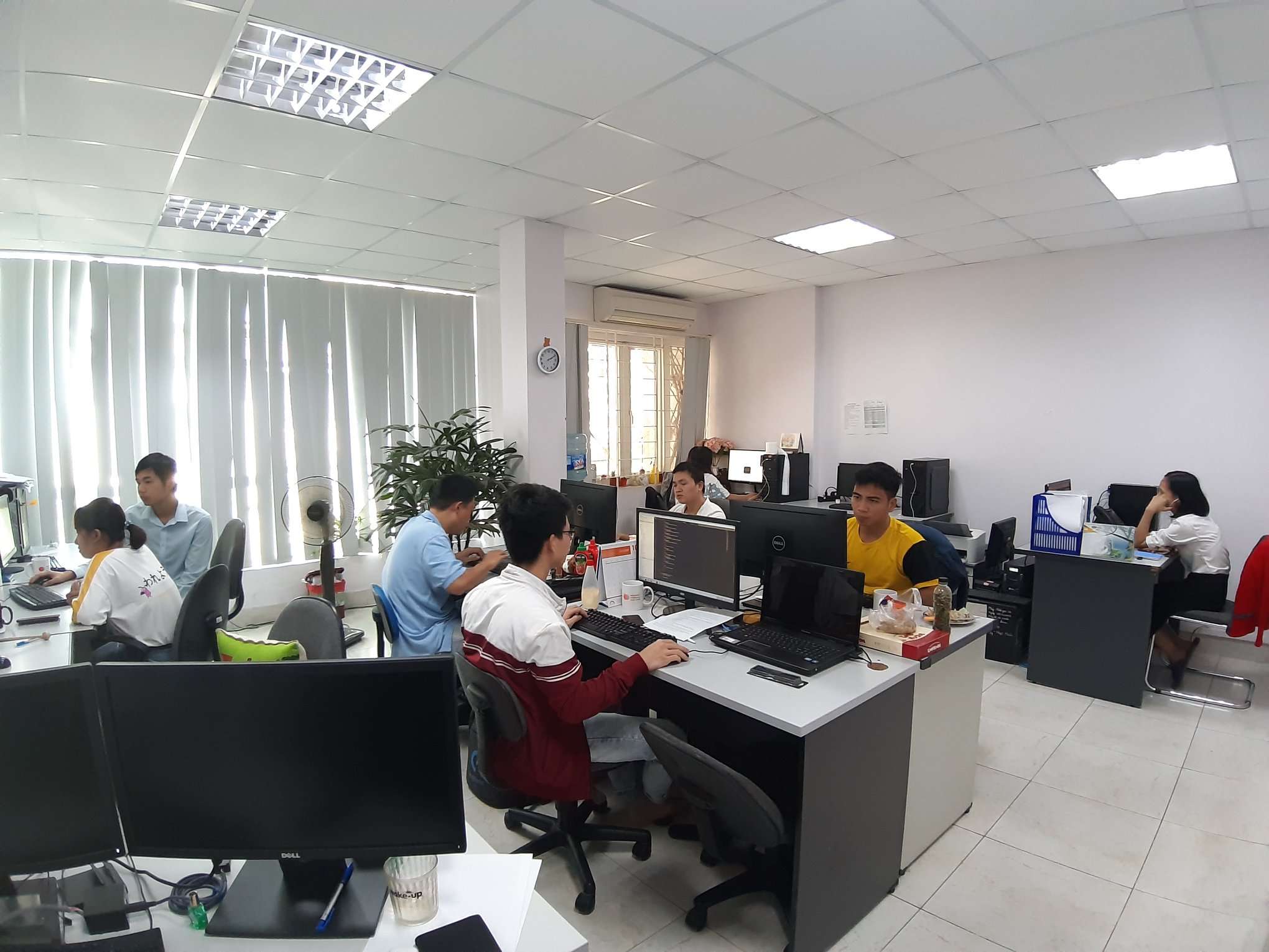 Tinh thần AKB những tháng cuối năm 2019